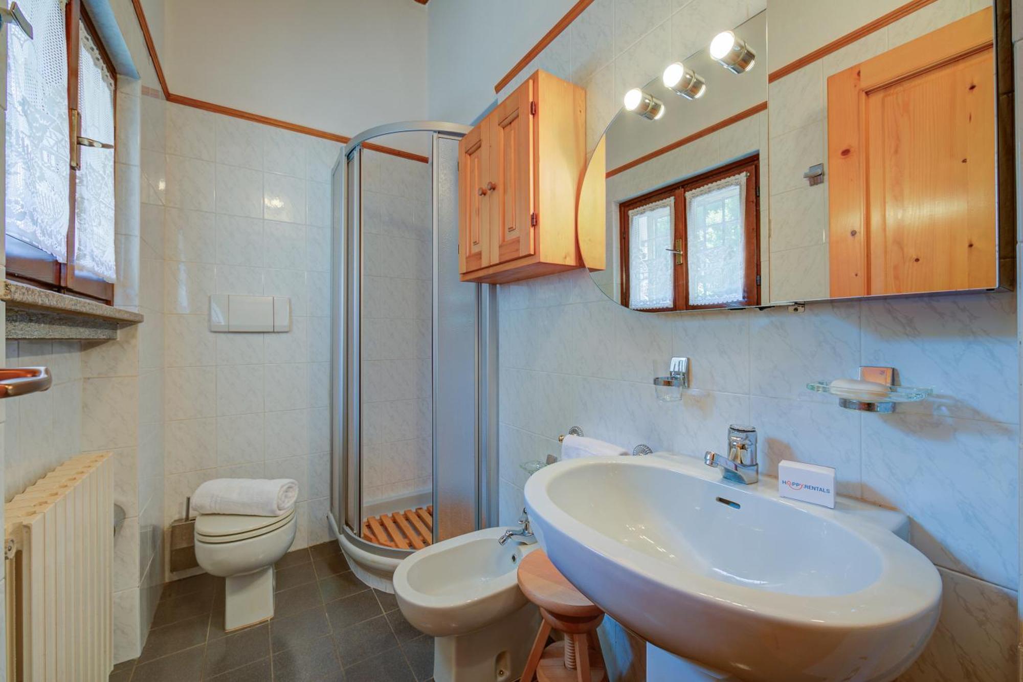 Villa Il Castagno Few Min From Beach - Happy Rentals Castelveccana Exterior foto