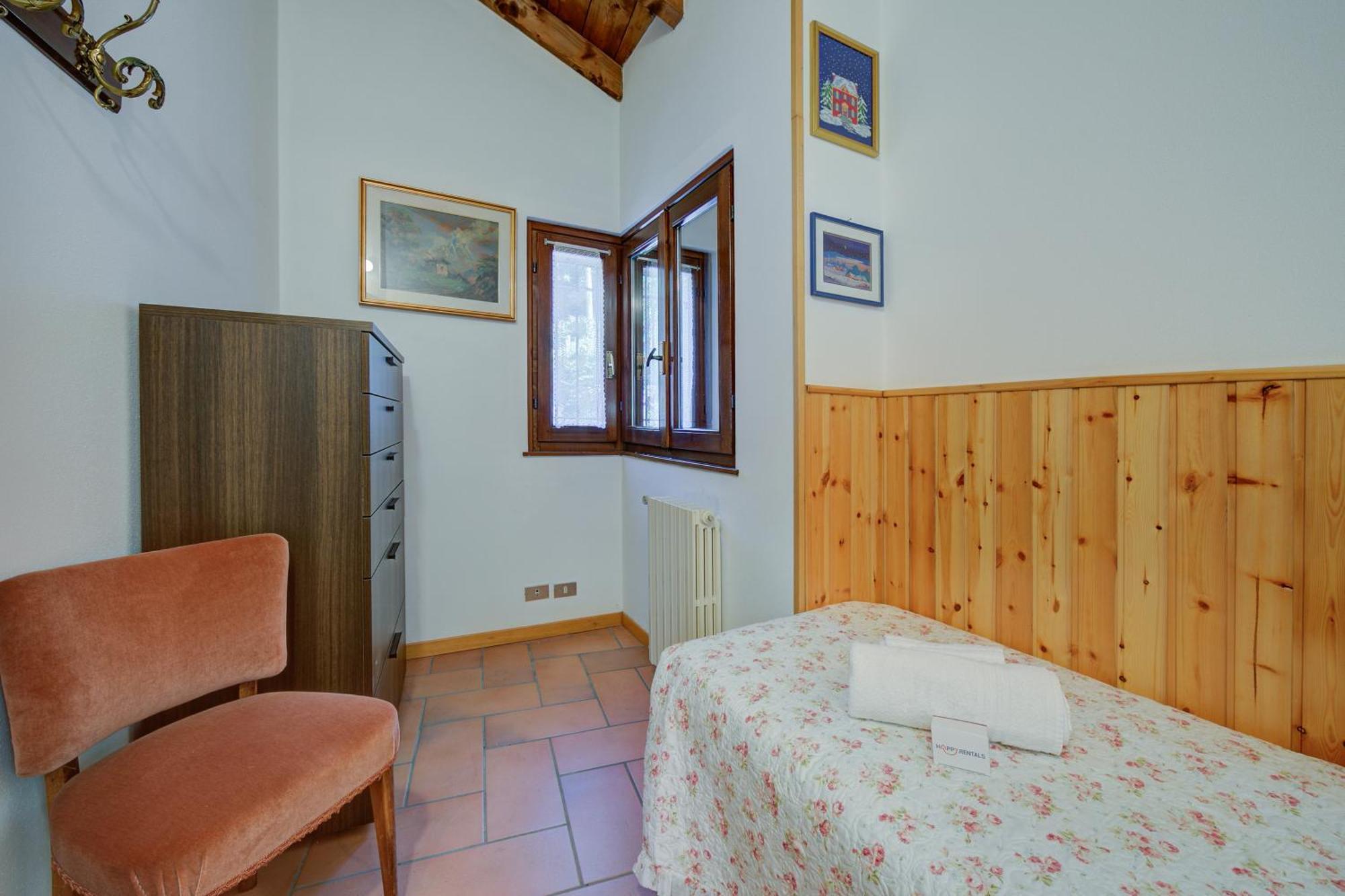 Villa Il Castagno Few Min From Beach - Happy Rentals Castelveccana Exterior foto